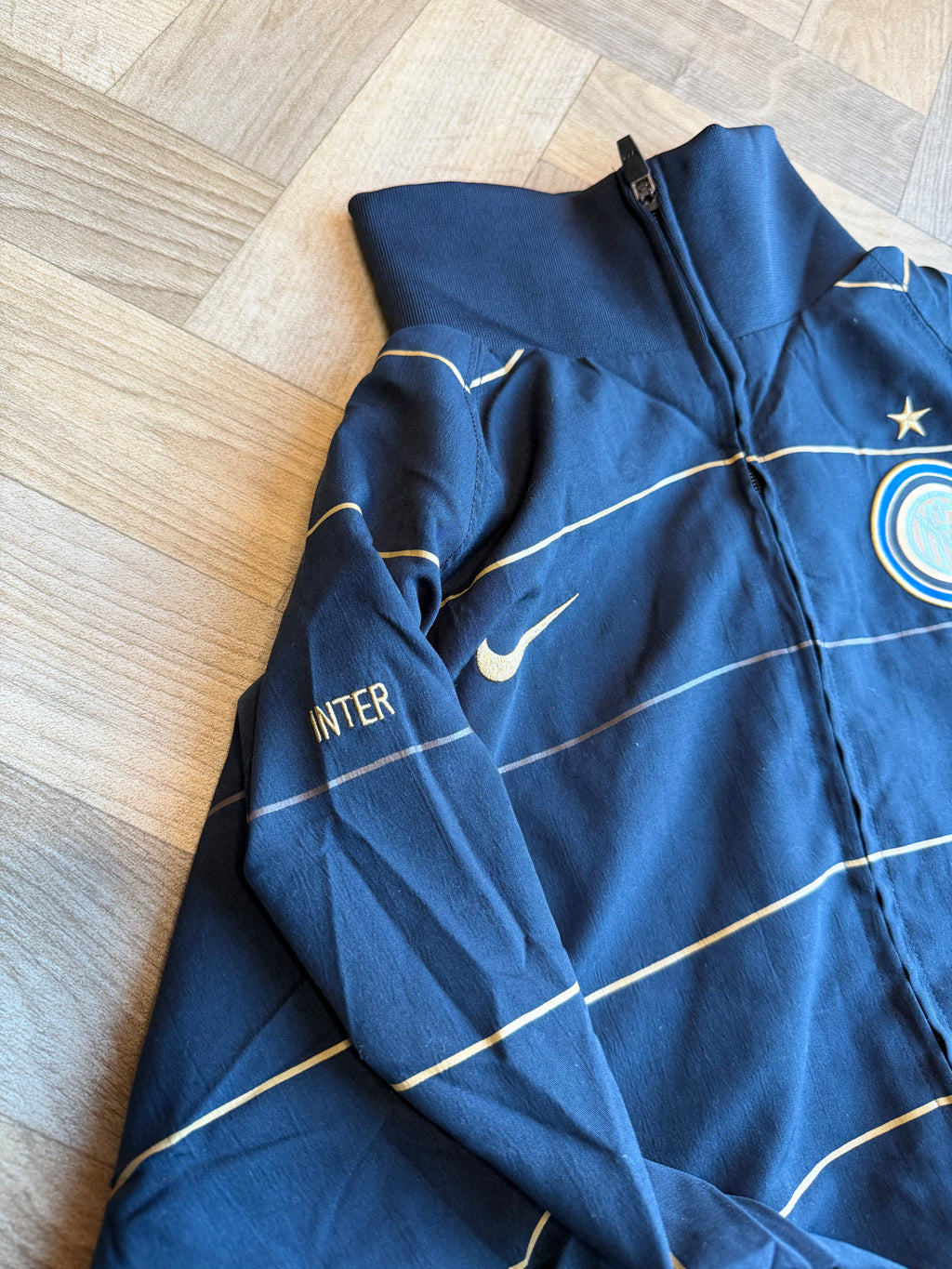 2008 Inter track top