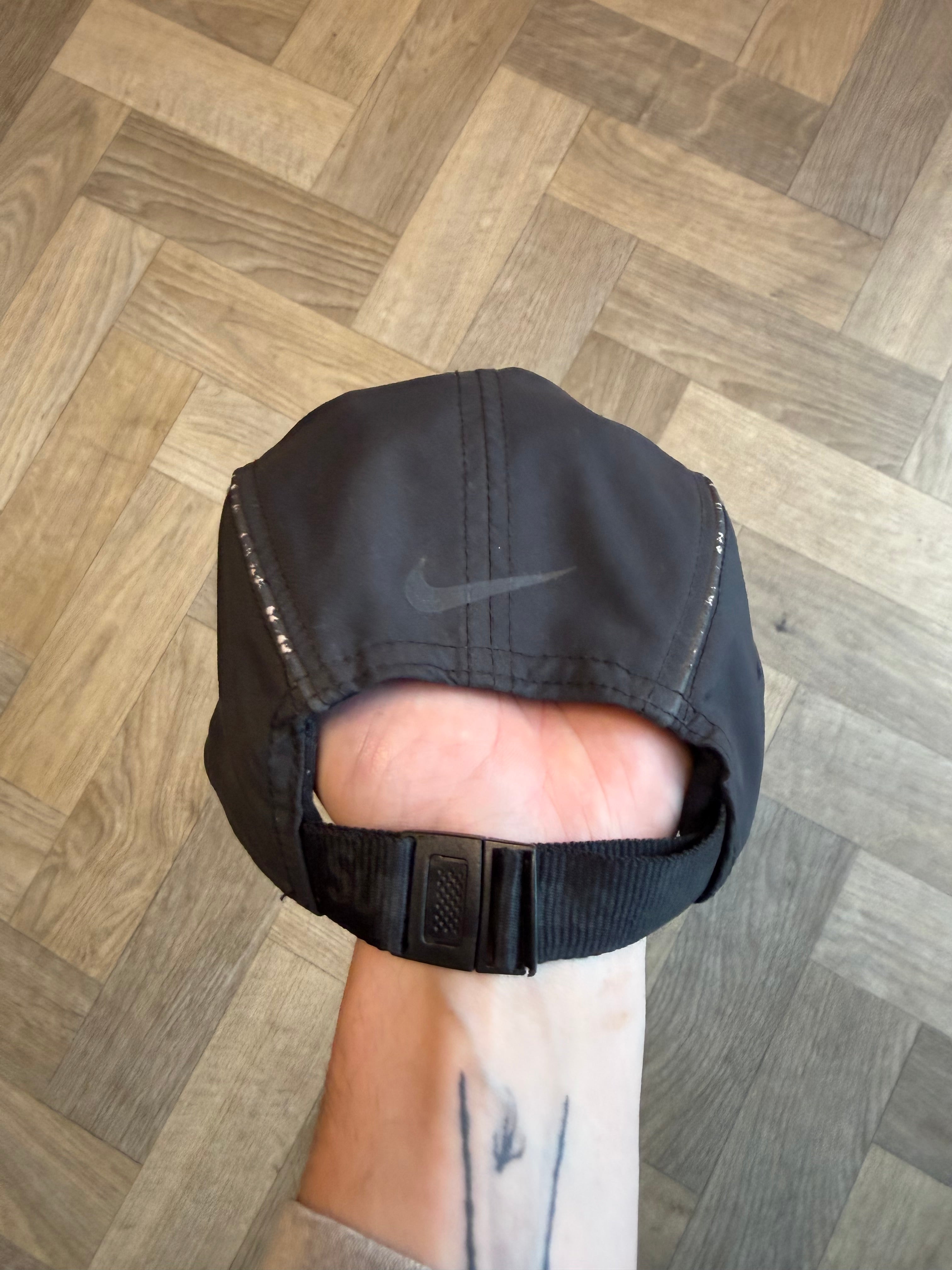 Supreme x Nike air max cap