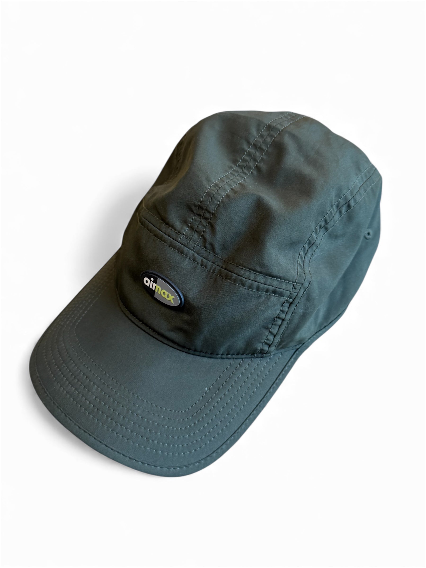 AW84 Nike air max cap