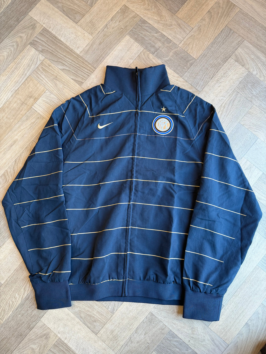 2008 Inter track top