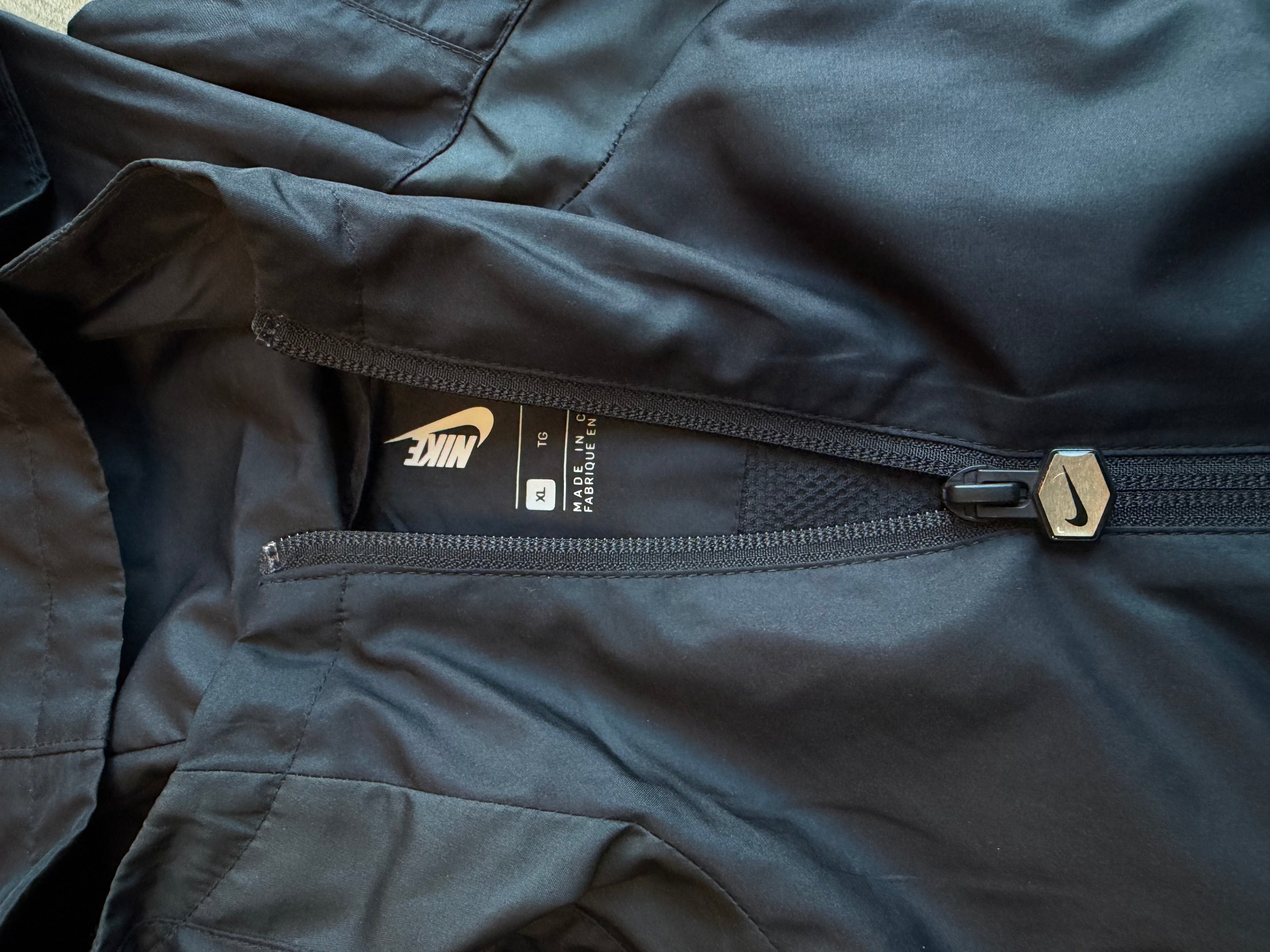 Nike TN windbreaker jacket