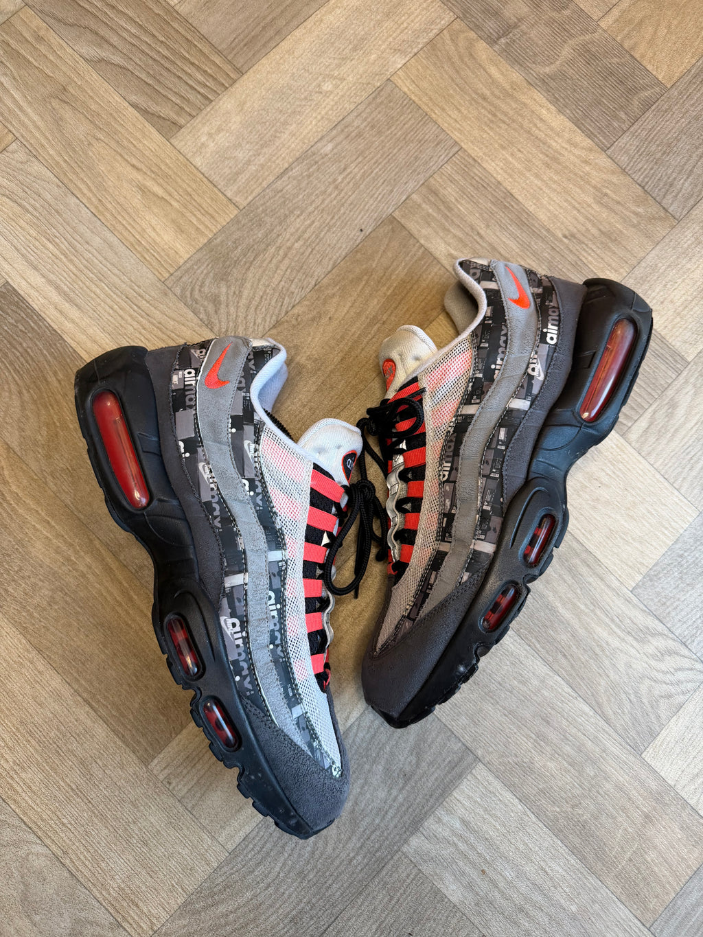 Nike air max 95 ‘atoms’