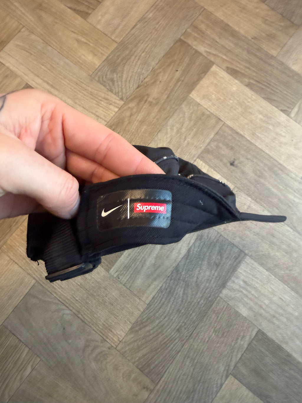 Supreme x Nike air max cap