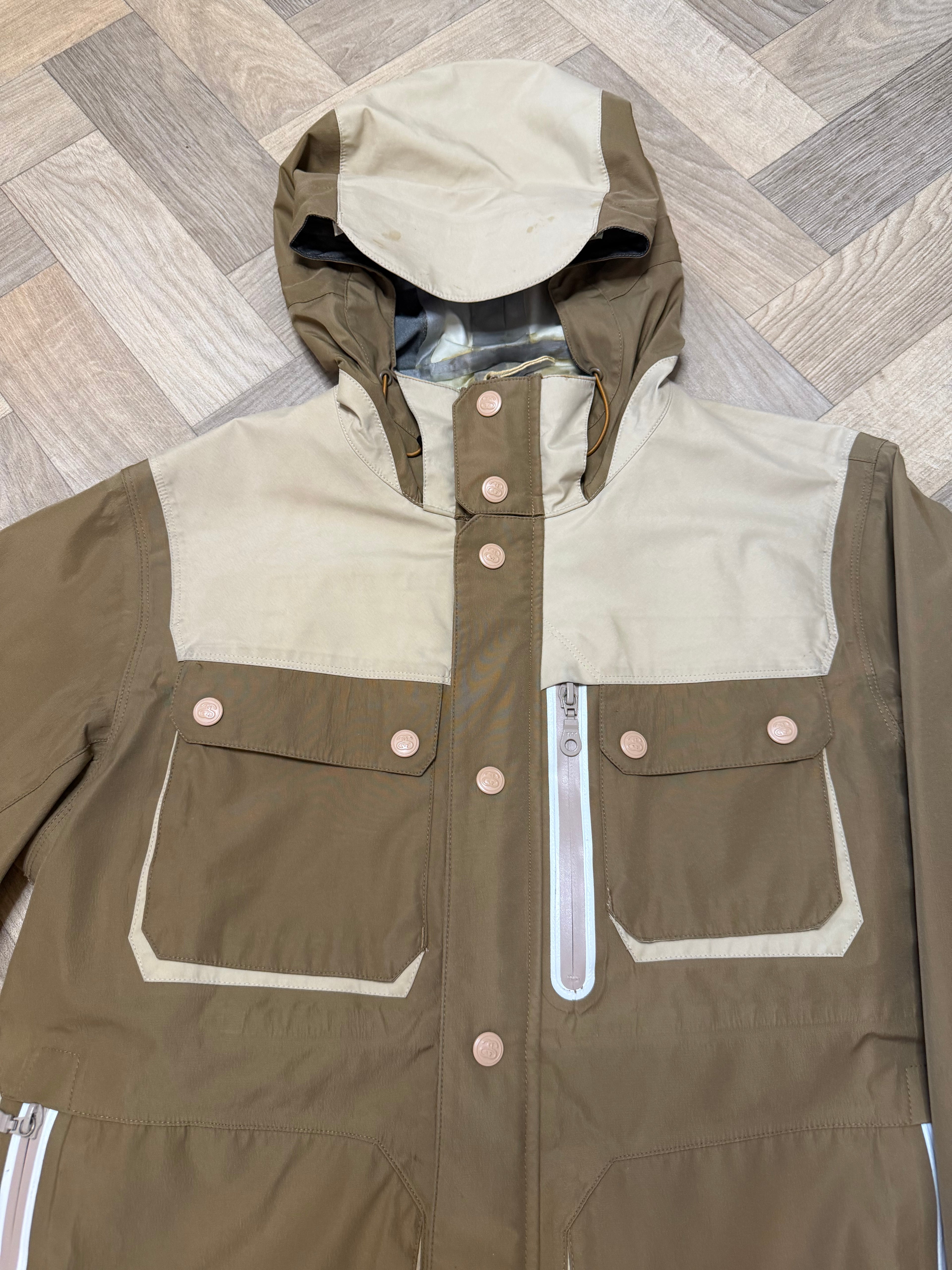 Vintage Stussy x 13DW Gore tex technical shell jacket